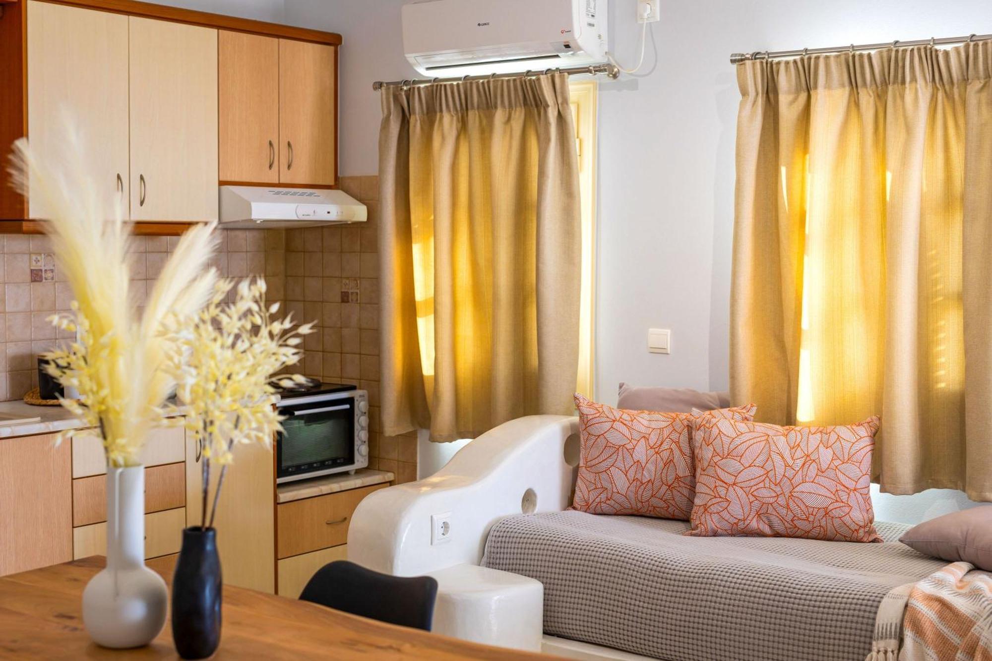 Sahara Beach Apartments - Kastraki Kastrákion Esterno foto