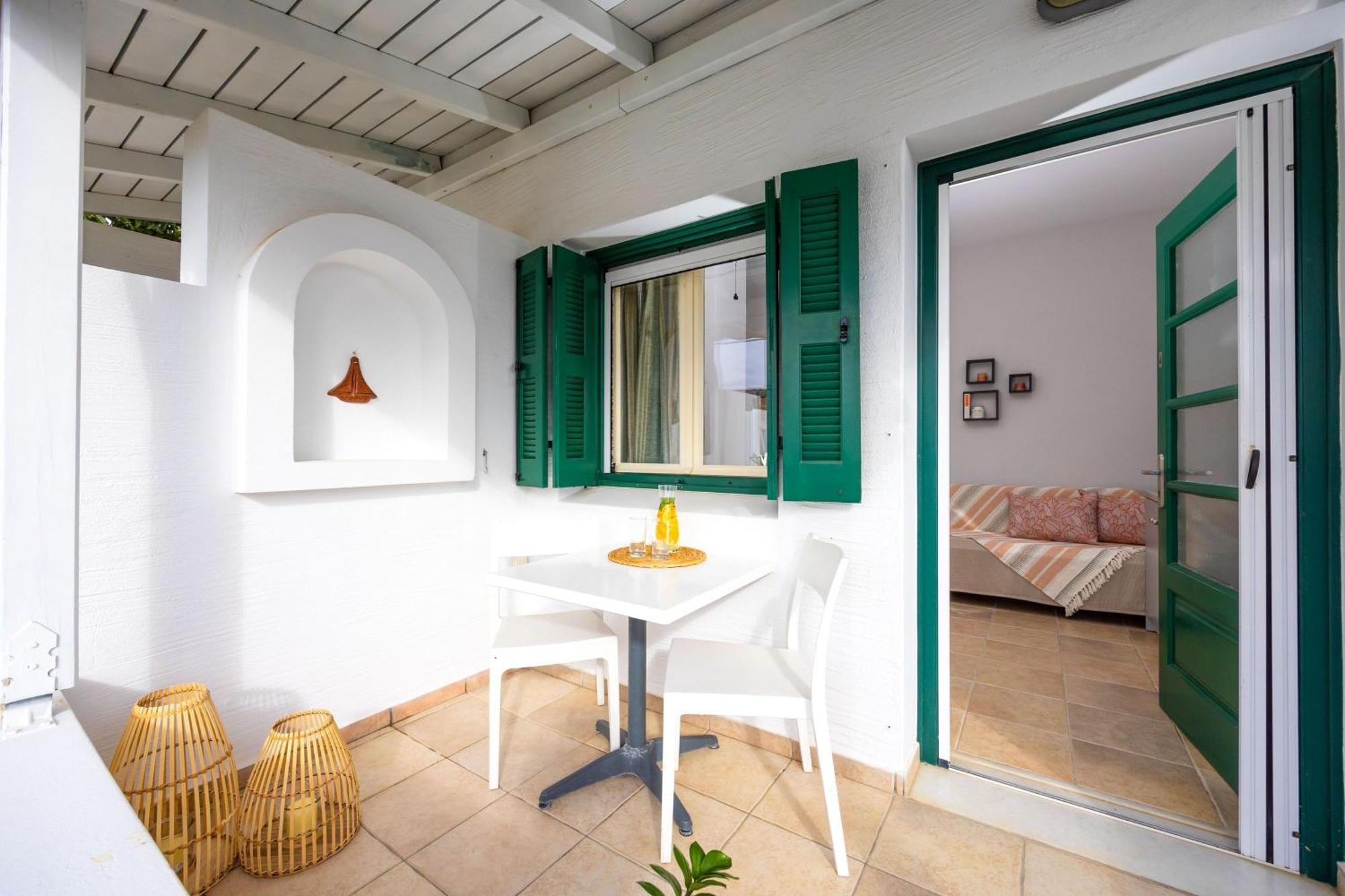 Sahara Beach Apartments - Kastraki Kastrákion Esterno foto